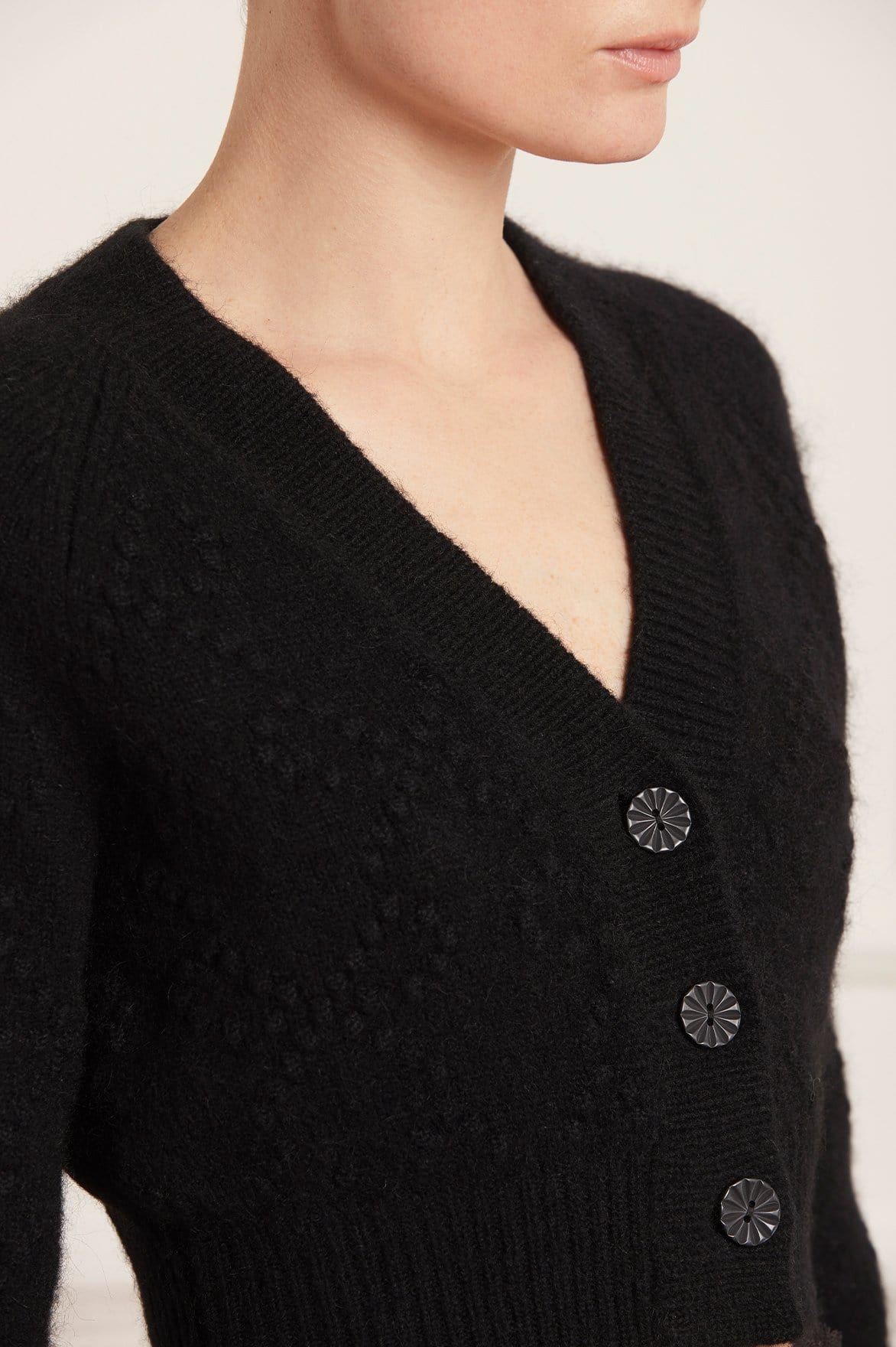 Bow Stitch Cropped Cardigan - Image 5