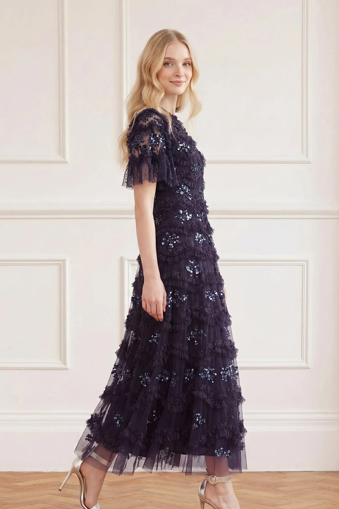 Daisy Wave Ankle Gown - Image 3