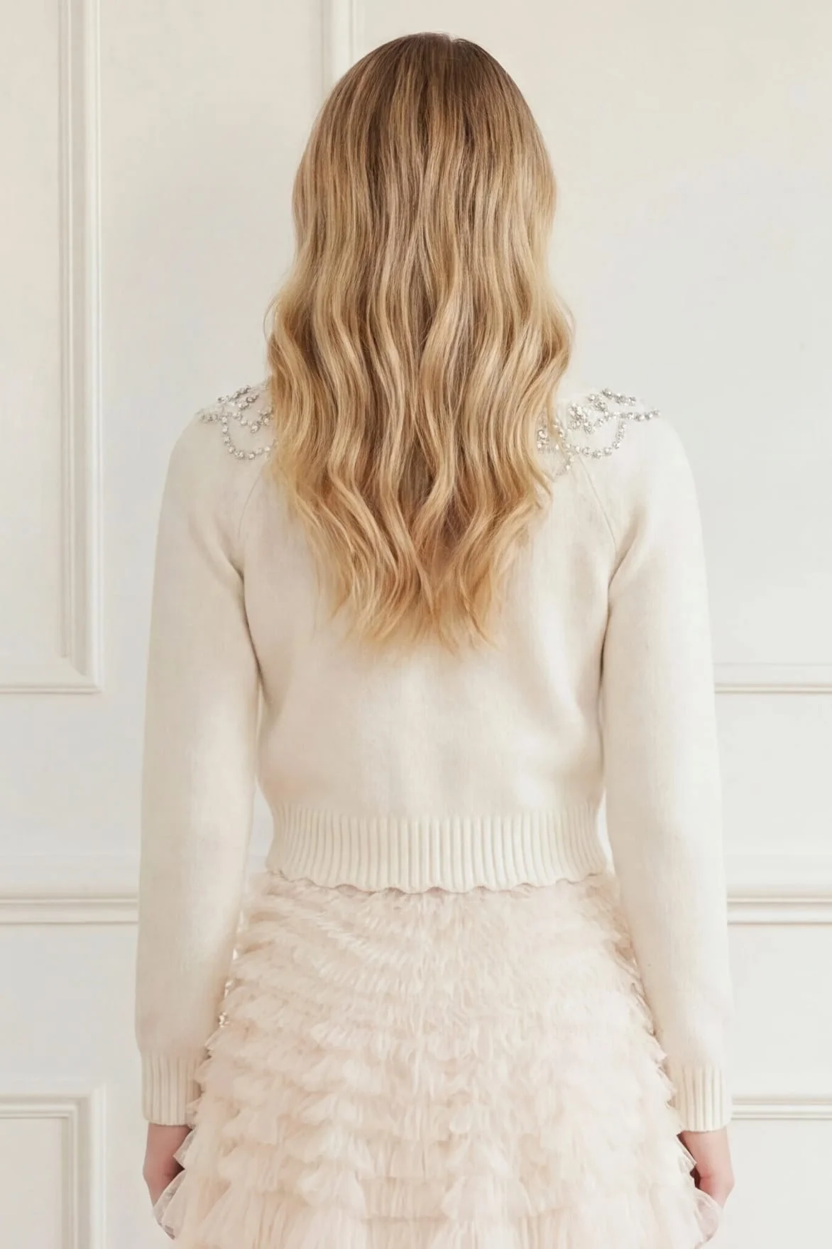 Embellished V-Neck Short Cardigan - Image 4
