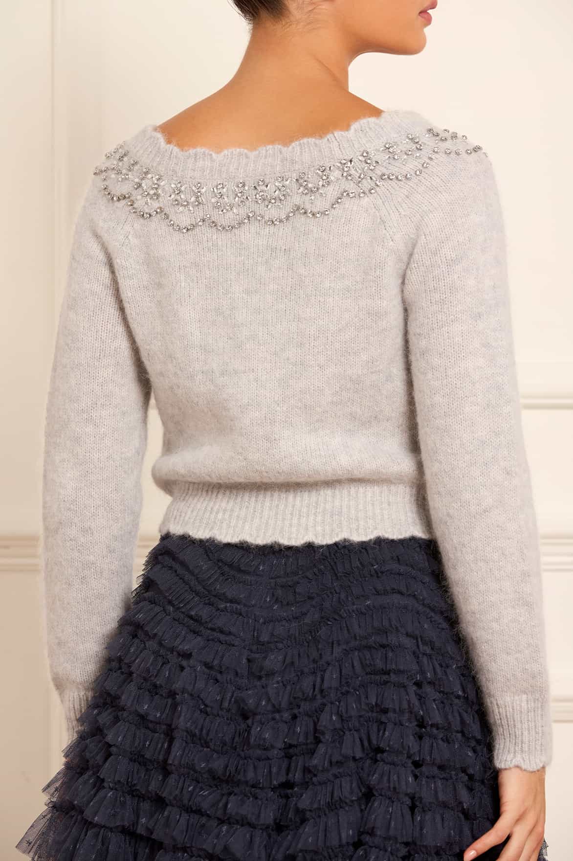 Embellished V-Neck Short Cardigan - Image 4
