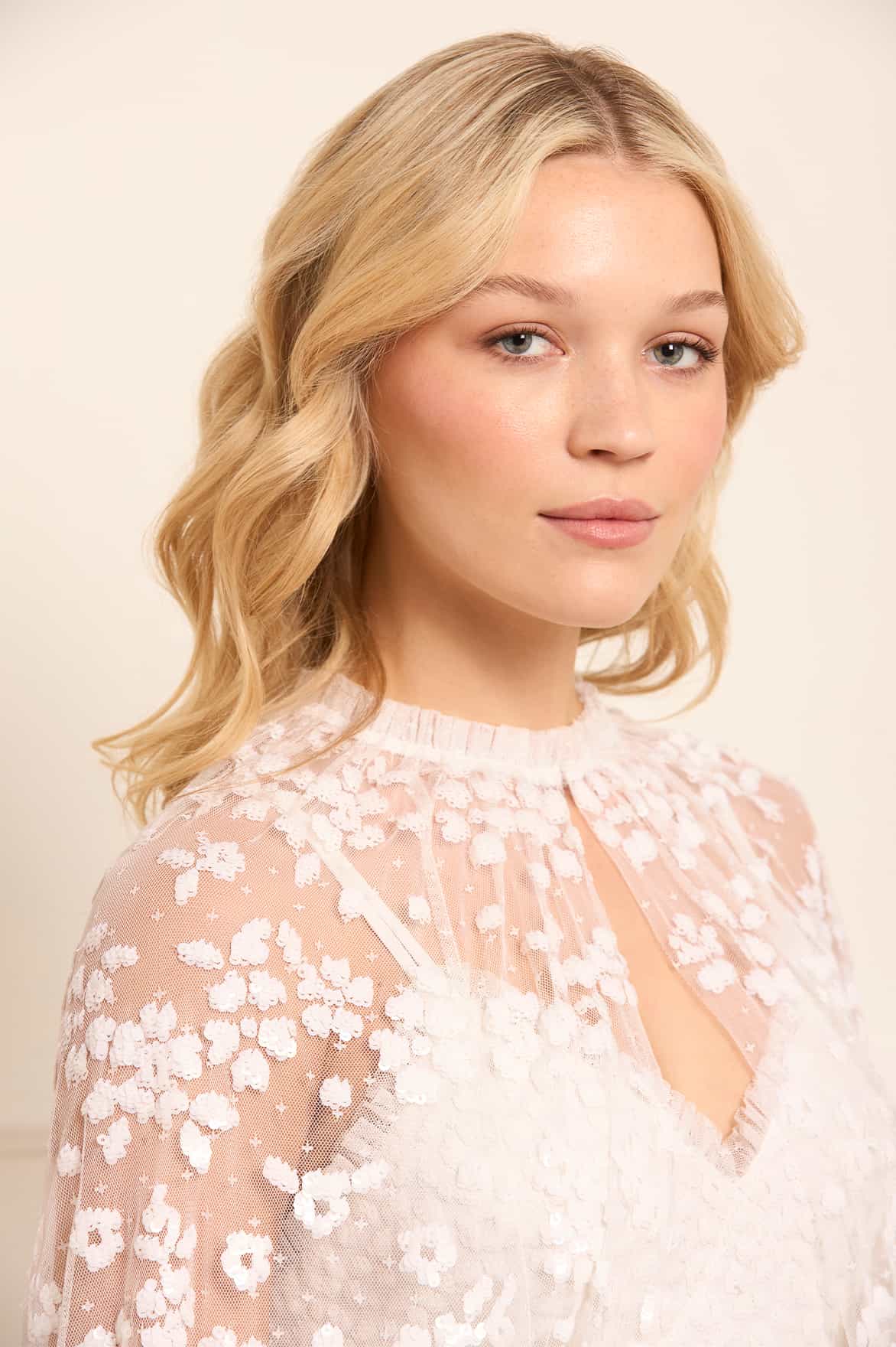 Maeva Midaxi Cape - Image 3