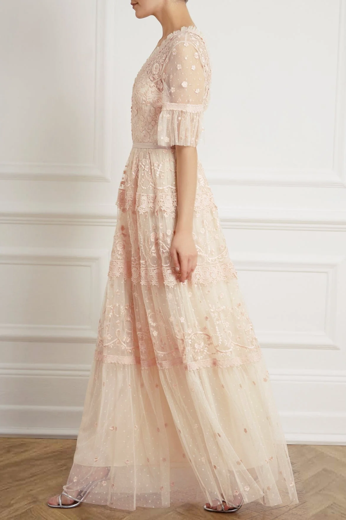 Midsummer Lace Gown - Image 4