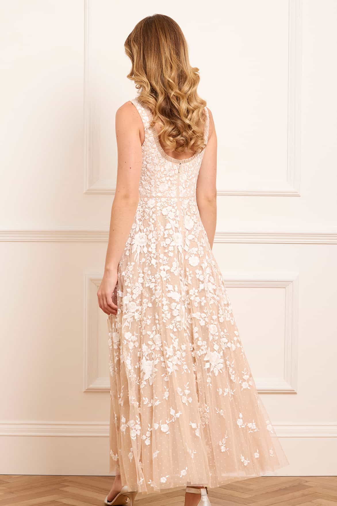 Rosa Scoop Neck Ankle Gown - Image 5