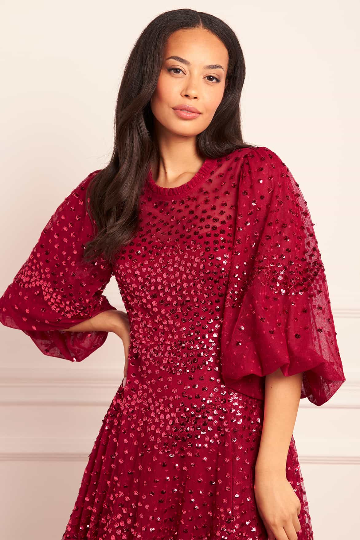 Scallop Sequin Round Neck Ankle Gown - Image 4