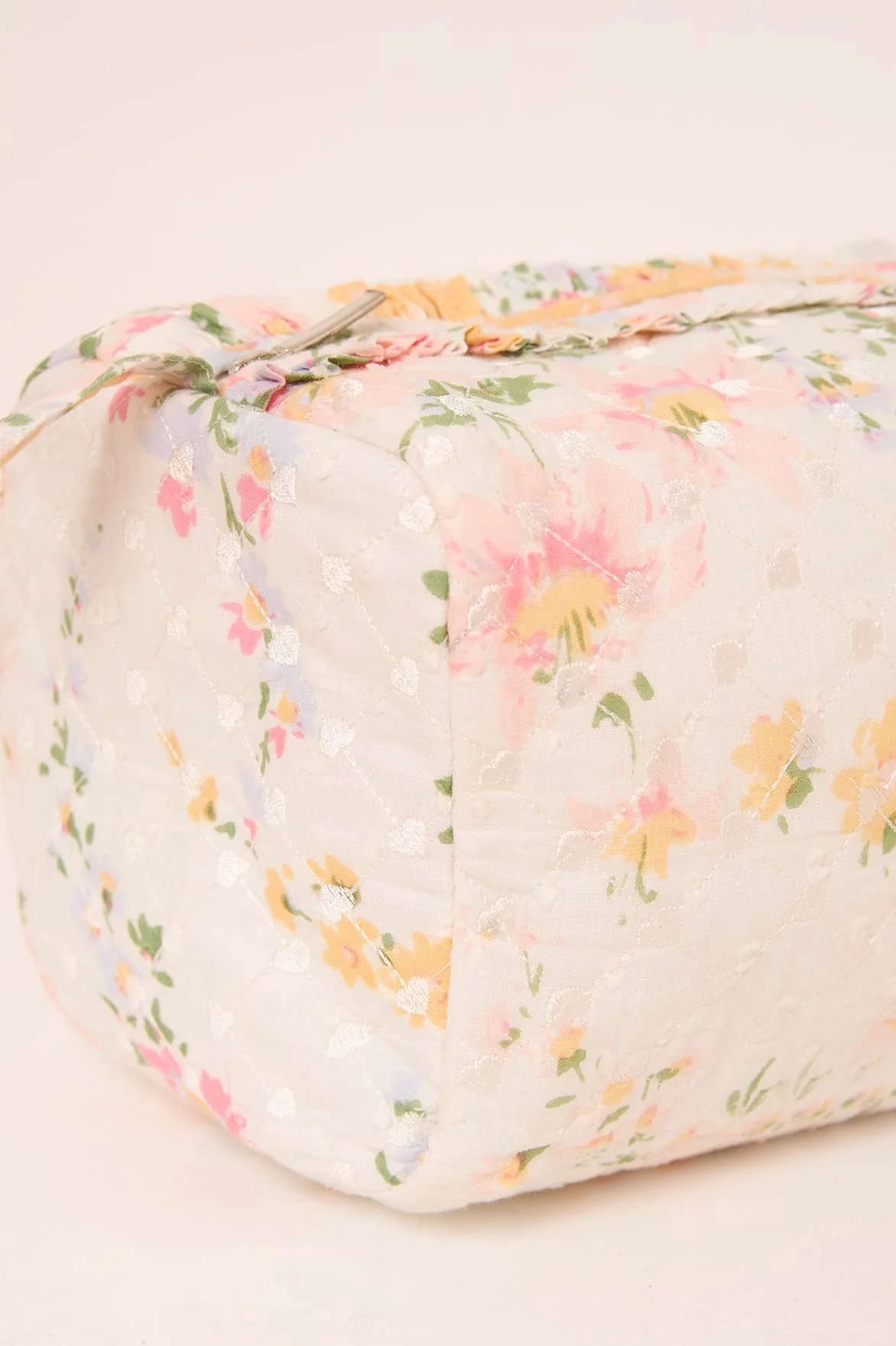 Sunrise Bloom Medium Quilted Makeup Bag - Image 3
