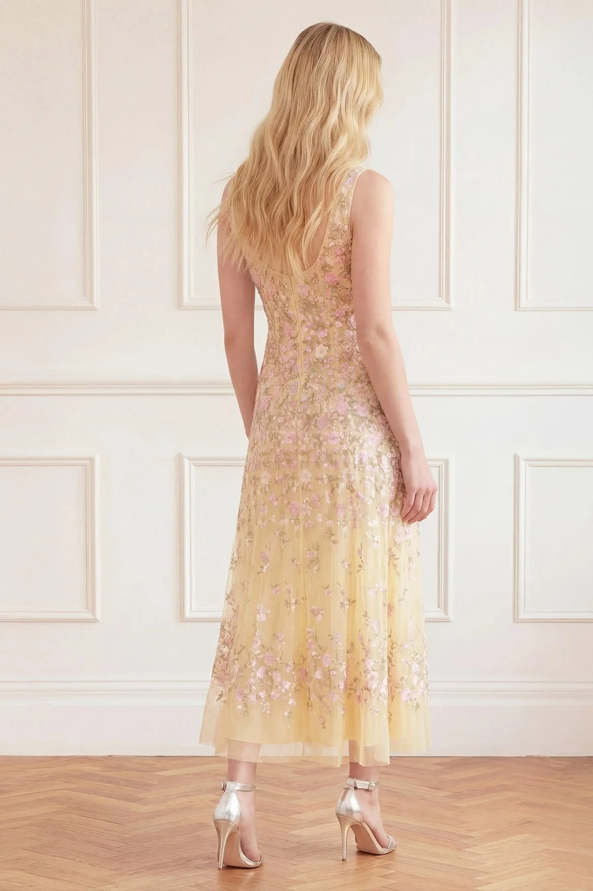 Sylvia Rose Scoop Neck Ankle Gown - Image 5